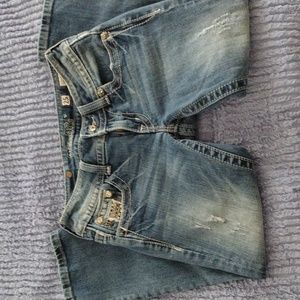 Women's Miss Me Capri Jeans 💕